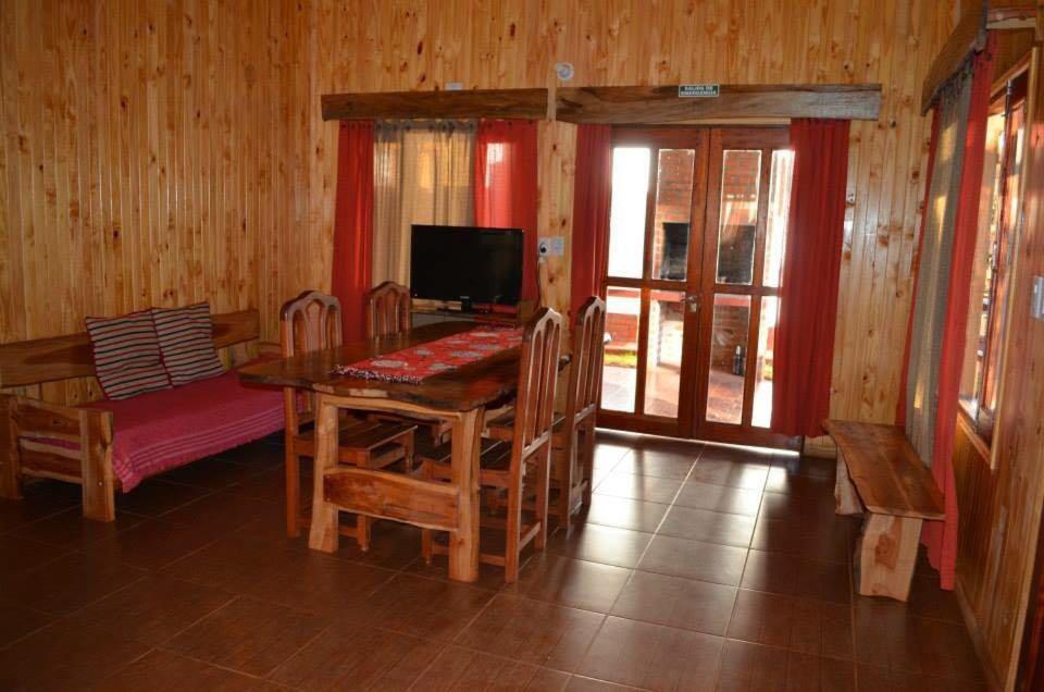 Cabanas Raices Pampeanas Пуерто Игуасу Екстериор снимка