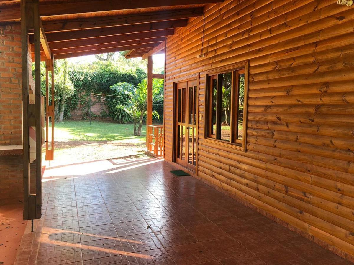 Cabanas Raices Pampeanas Пуерто Игуасу Екстериор снимка